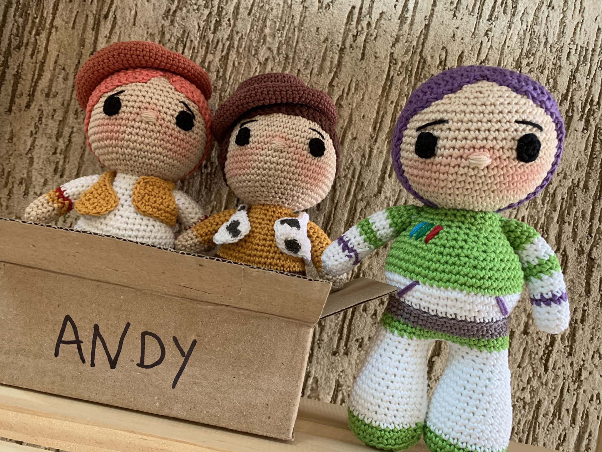 Processo de criação de amigurumi personalizado
